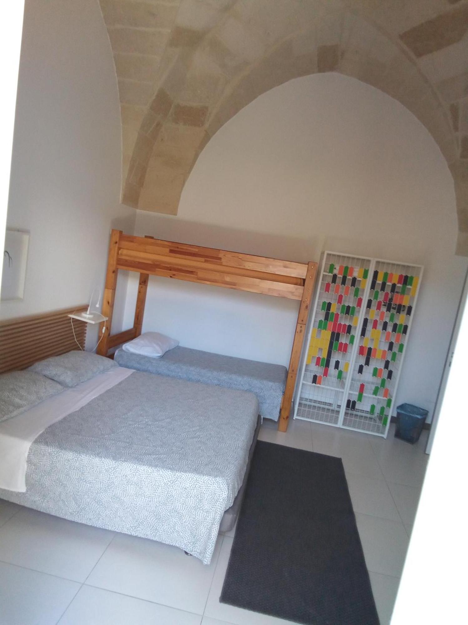 Rescio'S Rooms กาวัลลีโน ดิ เลชเช ภายนอก รูปภาพ