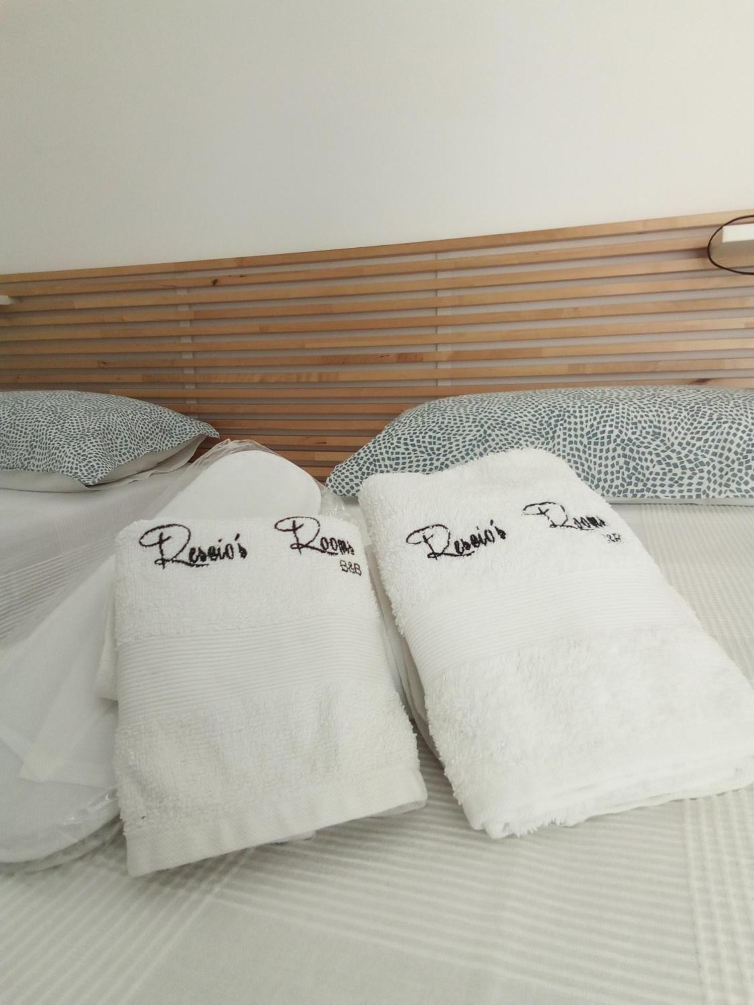 Rescio'S Rooms กาวัลลีโน ดิ เลชเช ภายนอก รูปภาพ