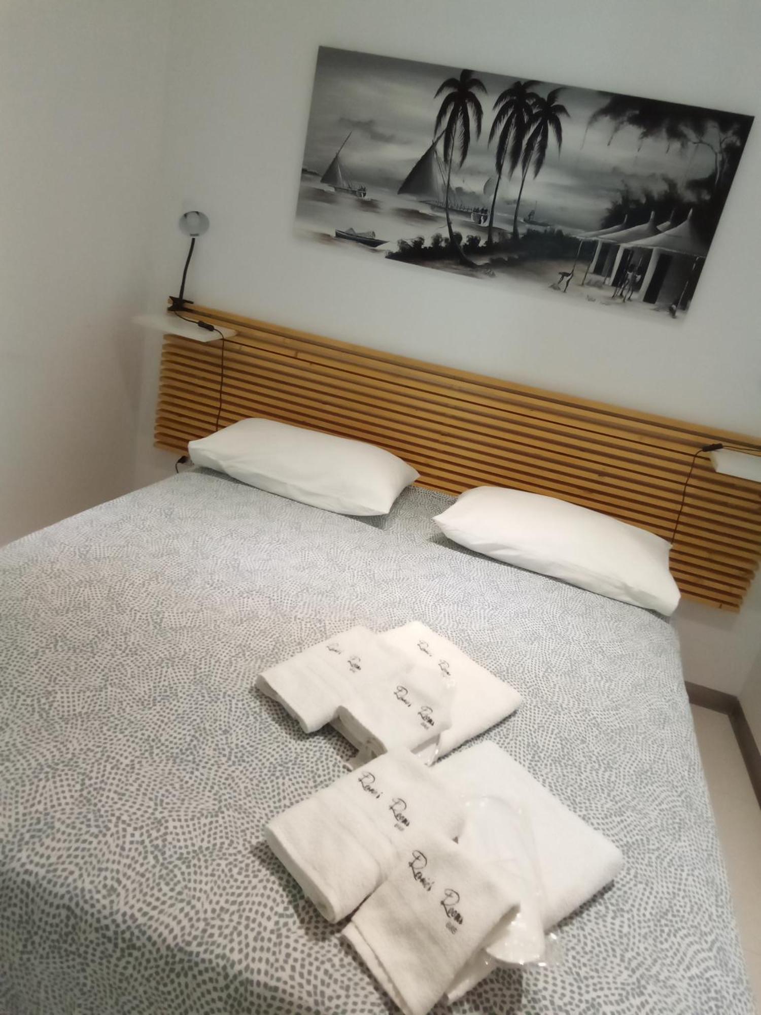 Rescio'S Rooms กาวัลลีโน ดิ เลชเช ภายนอก รูปภาพ