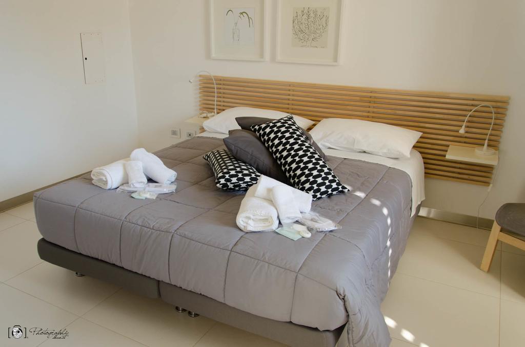 Rescio'S Rooms กาวัลลีโน ดิ เลชเช ภายนอก รูปภาพ