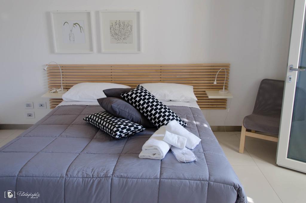 Rescio'S Rooms กาวัลลีโน ดิ เลชเช ภายนอก รูปภาพ